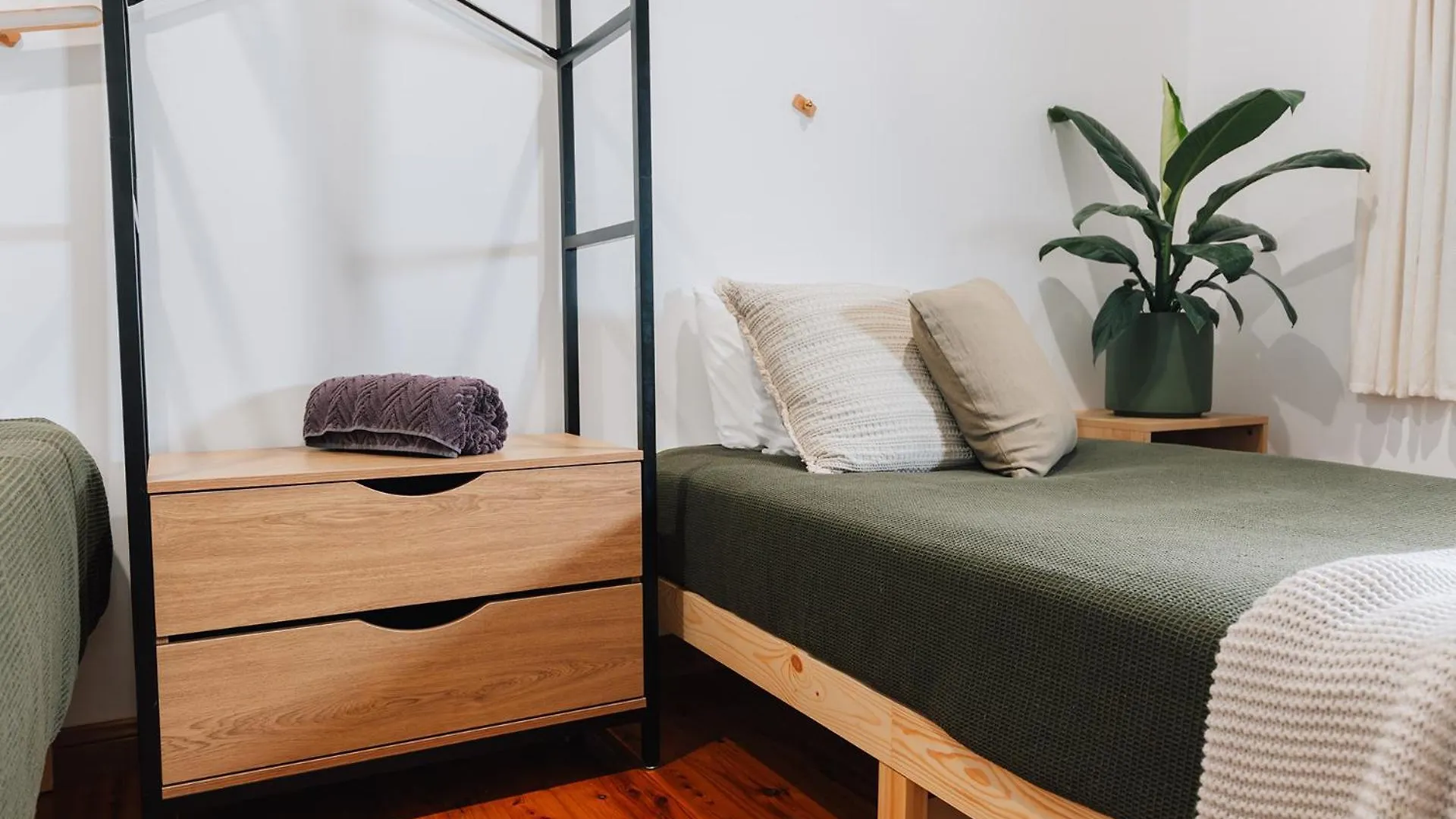 Paperbark Retreat Bed & Breakfast Cooktown